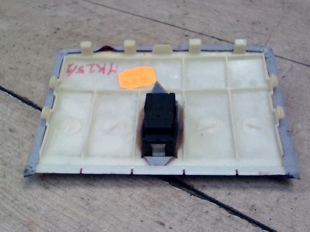 bontott BMW 5 E60 Tetőablak Kapcsoló