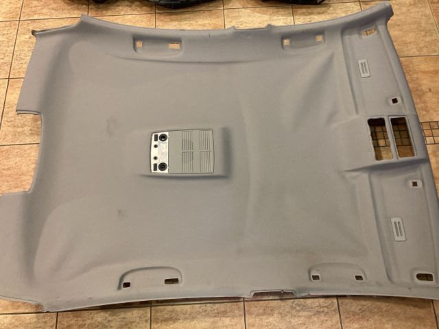 bontott BMW 5 E60 Tetőkárpit