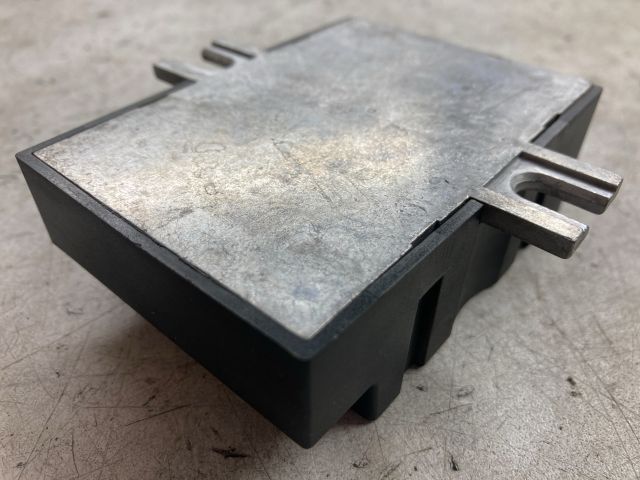 bontott BMW 5 E60 Üzemanyag Befecskendező Vezérlő