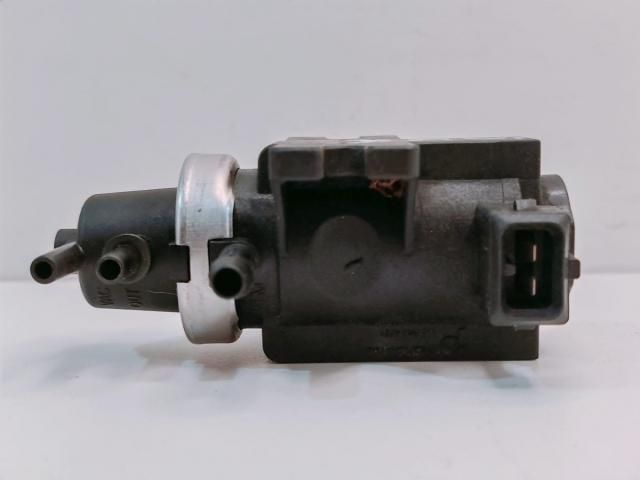 bontott BMW 5 E60 Vákum Szelep