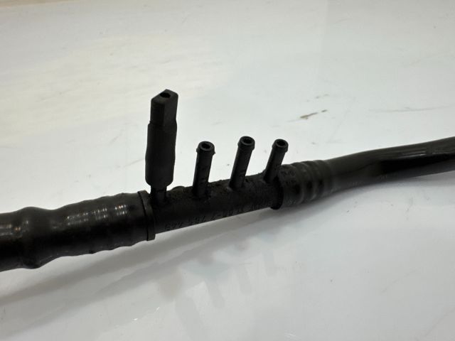 bontott BMW 5 E60 Vákuumcső