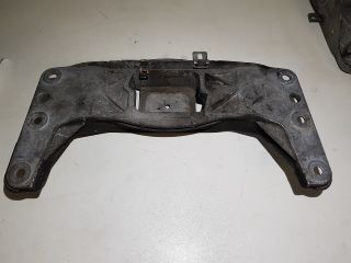 bontott BMW 5 E60 Váltó Tartó Bak (Pozíciófüggetlen)