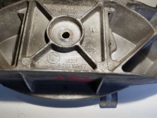 bontott BMW 5 E60 Váltó Tartó Bak (Pozíciófüggetlen)