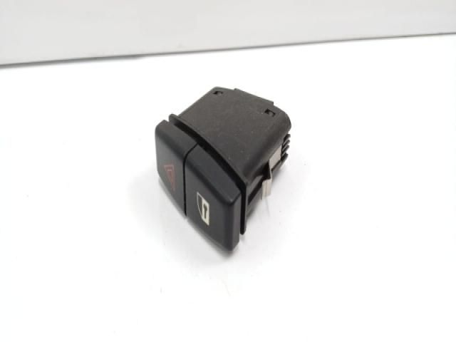 bontott BMW 5 E60 Vészvillogó Kapcsoló