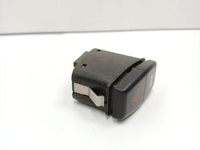 bontott BMW 5 E60 Vészvillogó Kapcsoló