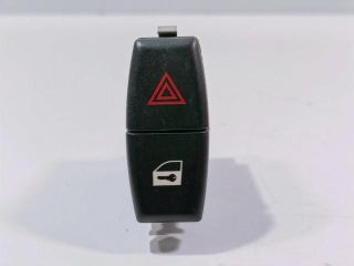 bontott BMW 5 E60 Vészvillogó Kapcsoló