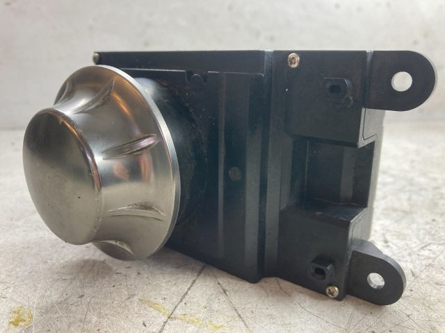 bontott BMW 5 E60 Video Elektronika