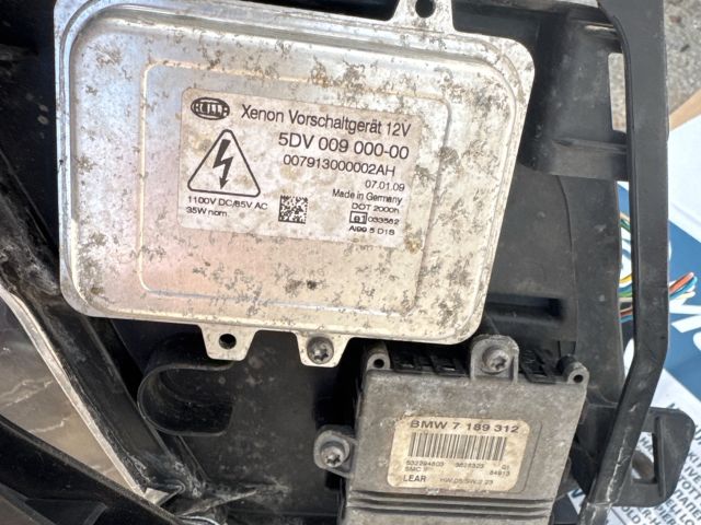 bontott BMW 5 E60 Xenon Fényszóró Pár