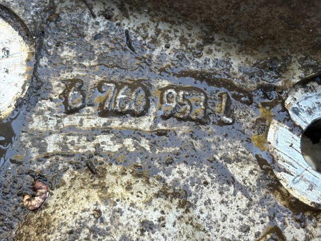 bontott BMW 5 E61 Bal első Csonkállvány