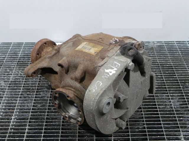 bontott BMW 5 E61 Differenciálmű Tartó Bak