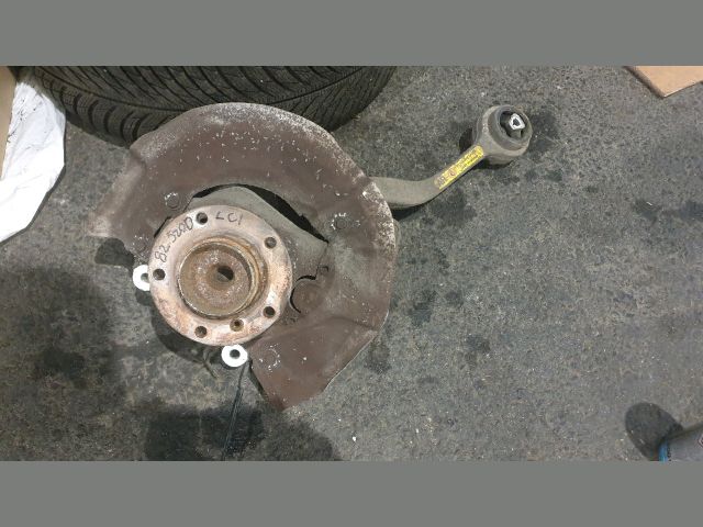 bontott BMW 5 E61 Jobb első Csonkállvány Kerékaggyal