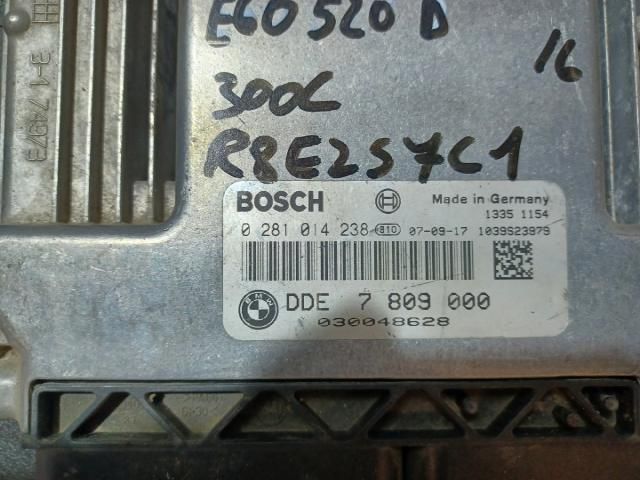 bontott BMW 5 E61 Motorvezérlő