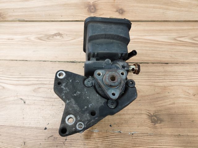 bontott BMW 5 E61 Kormányszervó Motor (Hidraulikus)