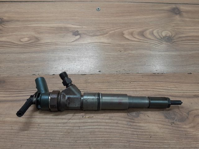 bontott BMW 5 E61 Porlasztó (1 db)