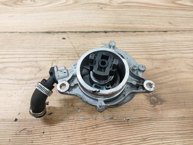 bontott BMW 5 E61 Vákumpumpa