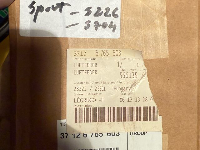 bontott BMW 5 E61 Hátsó Rugó