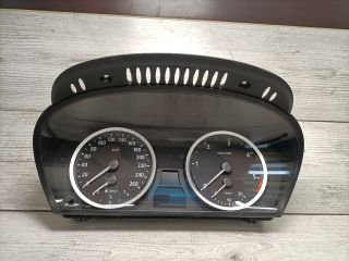 bontott BMW 5 E61 Kilométeróra