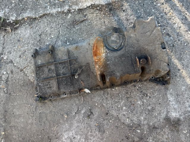 bontott BMW 5 E61 Olajteknő