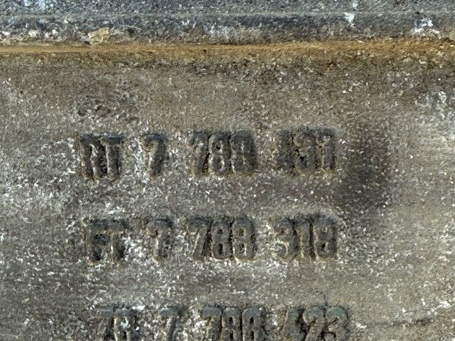 bontott BMW 5 E61 Olajteknő