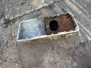 bontott BMW 5 E61 Olajteknő