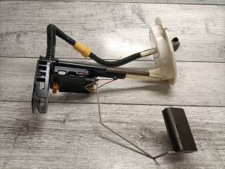 bontott BMW 5 E61 Üzemanyagszint Jeladó