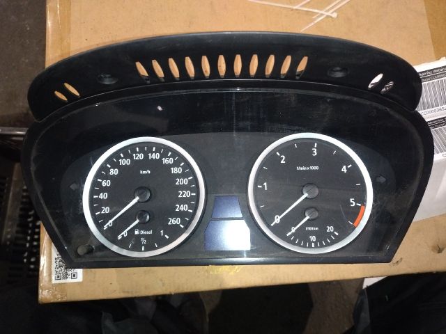 bontott BMW 5 E61 Kilométeróra