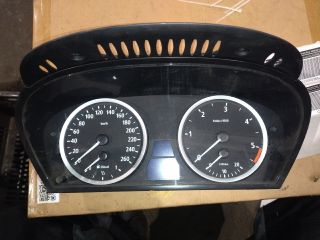 bontott BMW 5 E61 Kilométeróra