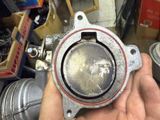 bontott BMW 5 E61 Turbócső