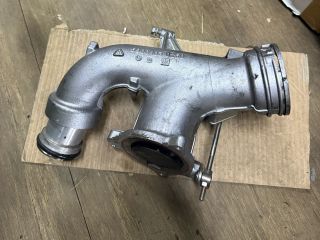 bontott BMW 5 E61 Turbócső