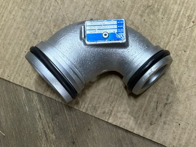 bontott BMW 5 E61 Turbócső