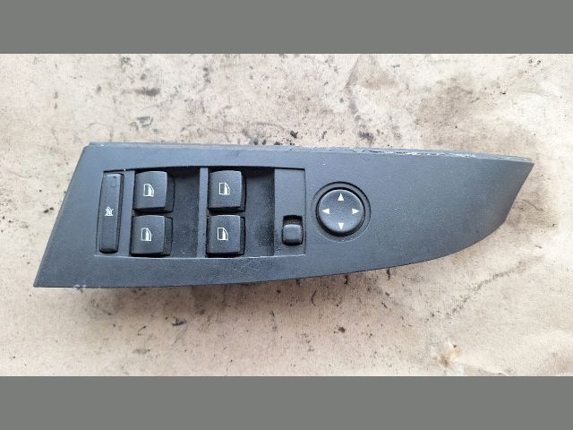 bontott BMW 5 E61 Ablakemelő Kapcsoló Négyes / Kettes