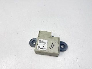 bontott BMW 5 E61 Antenna Erősítő