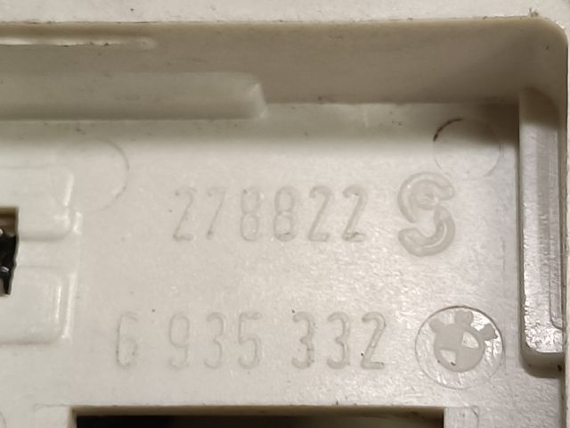 bontott BMW 5 E61 Bal Belső Hátsó Lámpa