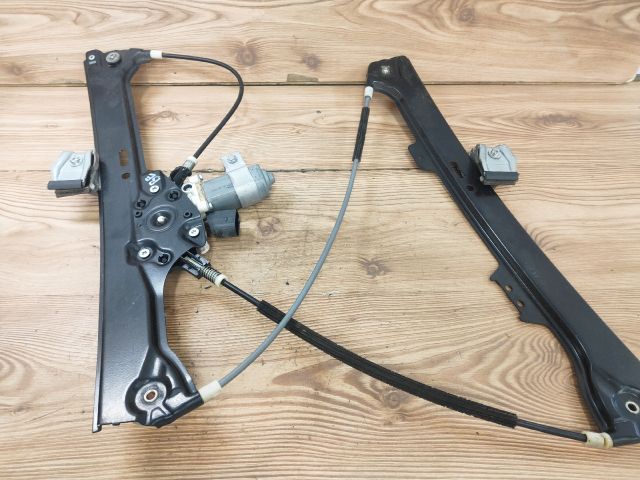 bontott BMW 5 E61 Bal első Ablakemelő Szerkezet (Elektromos)