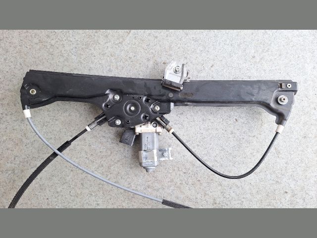 bontott BMW 5 E61 Bal első Ablakemelő Szerkezet (Elektromos)