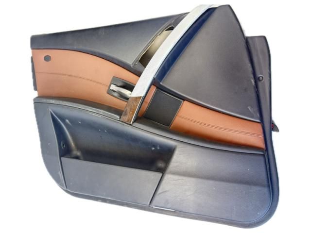 bontott BMW 5 E61 Bal első Ajtó Kárpit