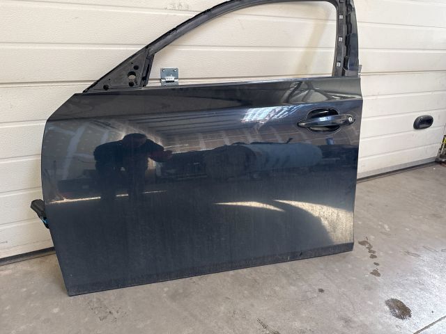 bontott BMW 5 E61 Bal első Ajtó (Üres lemez)