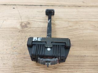 bontott BMW 5 E61 Bal első Ajtóhatároló