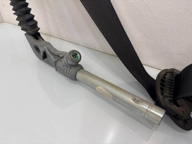 bontott BMW 5 E61 Bal első Biztonsági Öv