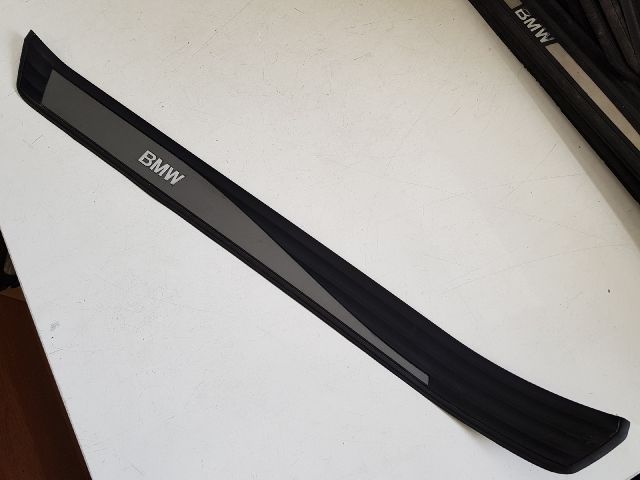 bontott BMW 5 E61 Bal első Küszöb Díszléc