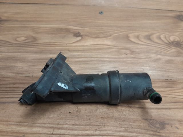 bontott BMW 5 E61 Bal Fényszórómosó Fúvóka