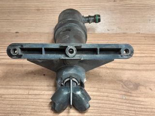 bontott BMW 5 E61 Bal Fényszórómosó Fúvóka