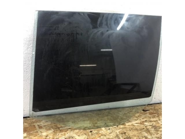 bontott BMW 5 E61 Bal hátsó Ablak