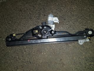 bontott BMW 5 E61 Bal hátsó Ablakemelő Szerkezet (Elektromos)