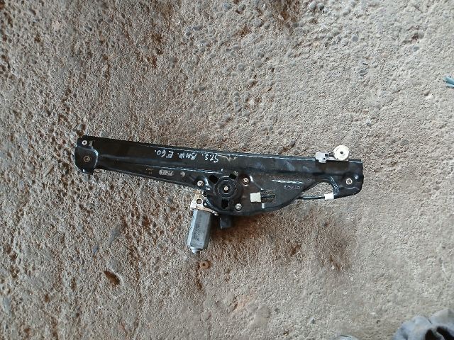 bontott BMW 5 E61 Bal hátsó Ablakemelő Szerkezet (Elektromos)