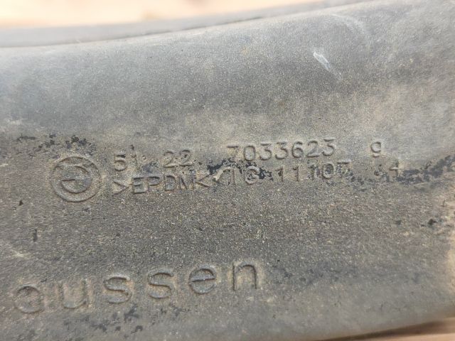 bontott BMW 5 E61 Bal hátsó Ajtóhatároló