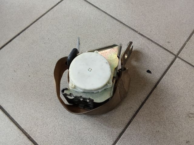 bontott BMW 5 E61 Bal hátsó Biztonsági Öv