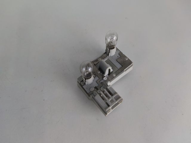 bontott BMW 5 E61 Bal Hátsó Lámpa Foglalat