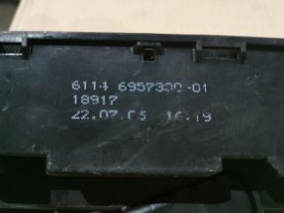 bontott BMW 5 E61 Biztosítéktábla Utastér