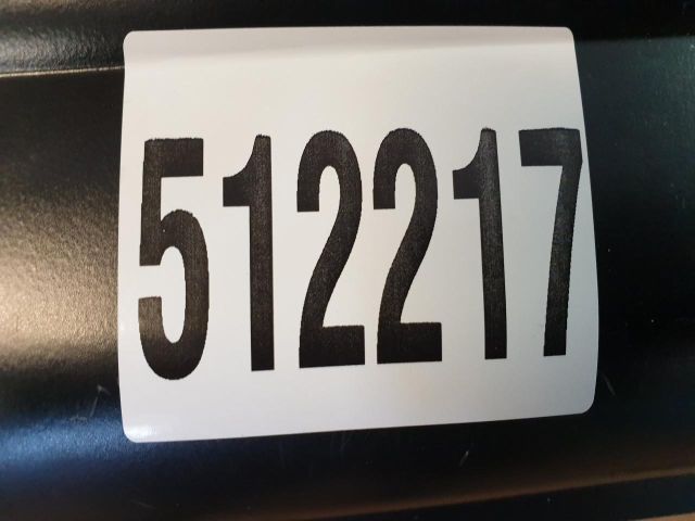 bontott BMW 5 E61 Csomagtér Roló